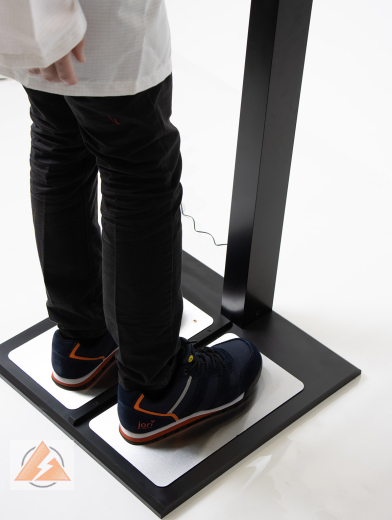 Personenerdungsprüfgerät AIJGO-22LCD mit Standfuß