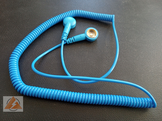 Spiralkabel zum Anschluss des Handgelenkerdungsband